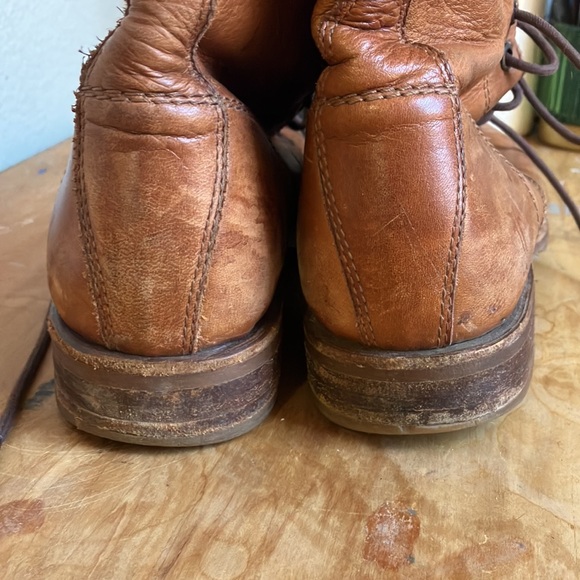 Lace up Frye boots - Picture 3 of 4